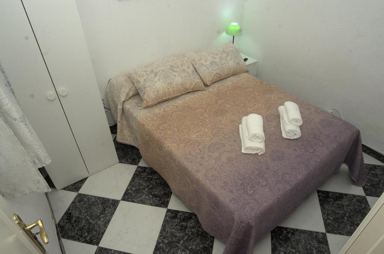 Habitacion En El Corazon Del Centro De Malaga Ngoại thất bức ảnh