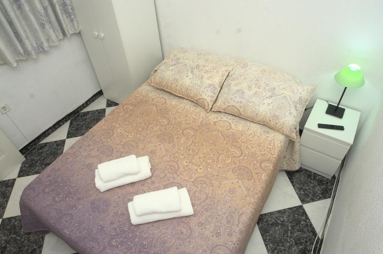 Habitacion En El Corazon Del Centro De Malaga Ngoại thất bức ảnh