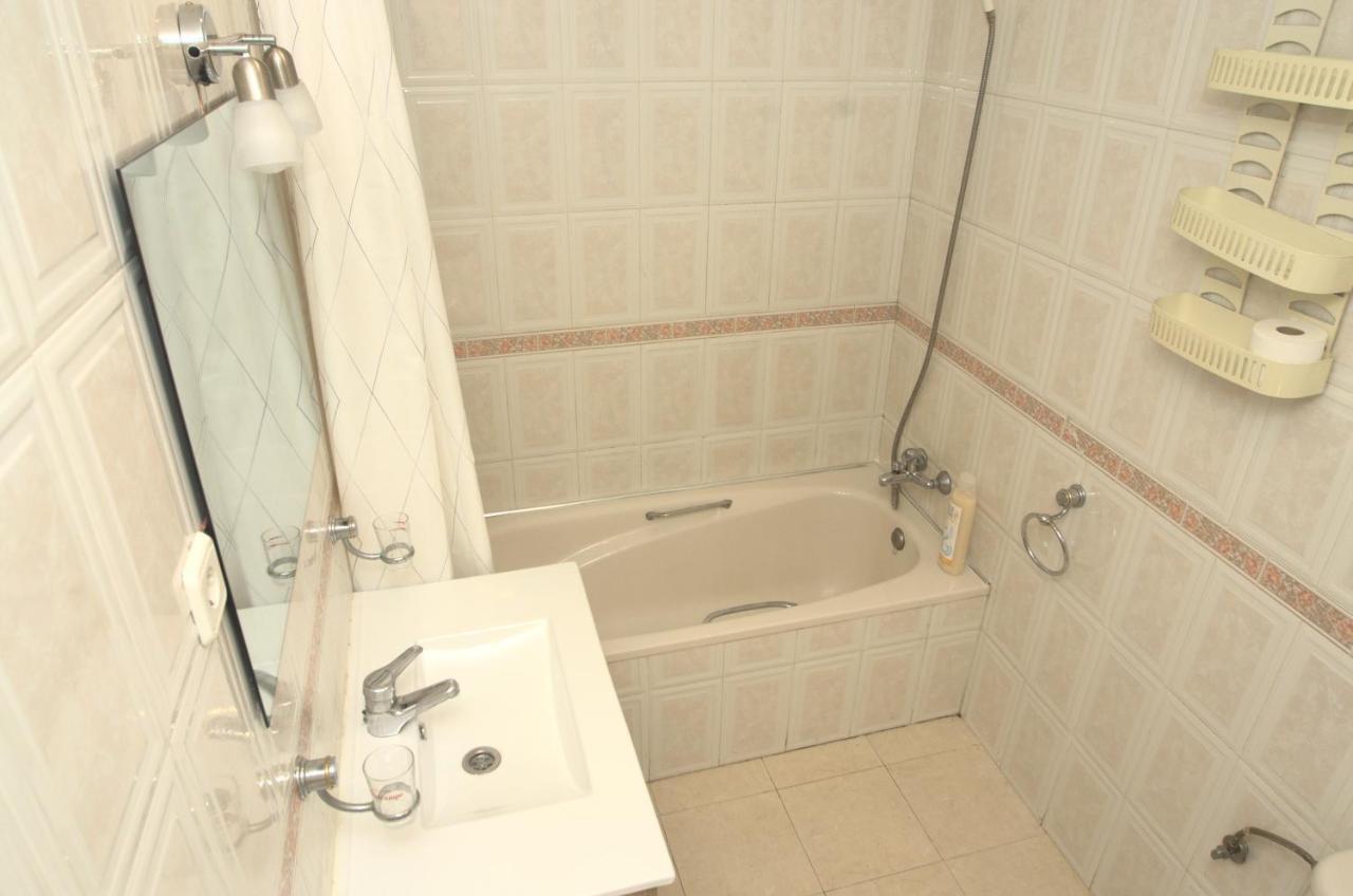 Habitacion En El Corazon Del Centro De Malaga Ngoại thất bức ảnh