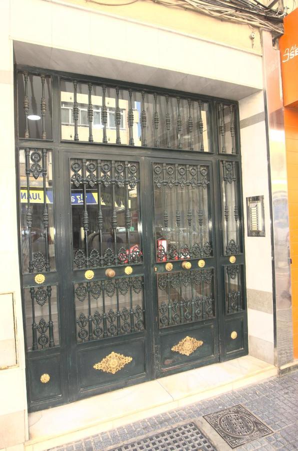 Habitacion En El Corazon Del Centro De Malaga Ngoại thất bức ảnh