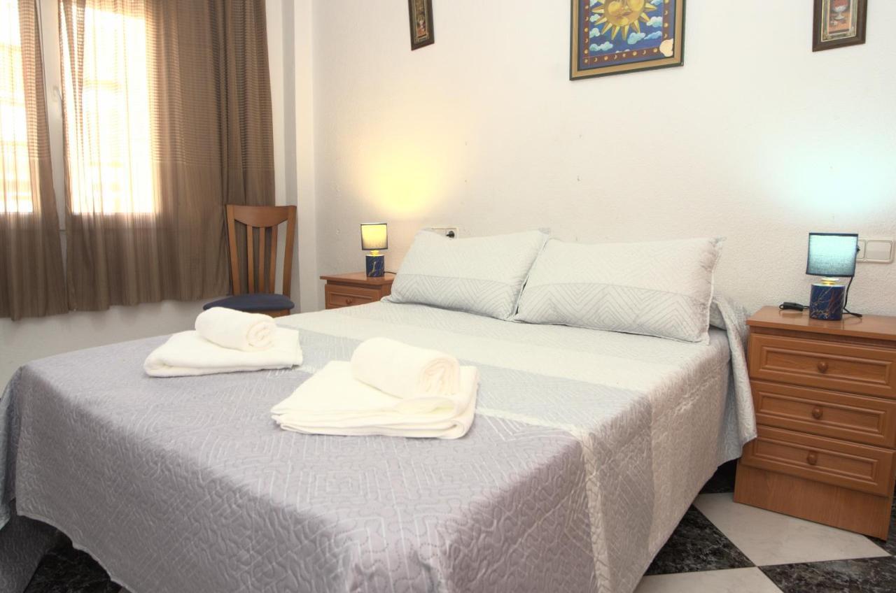 Habitacion En El Corazon Del Centro De Malaga Ngoại thất bức ảnh