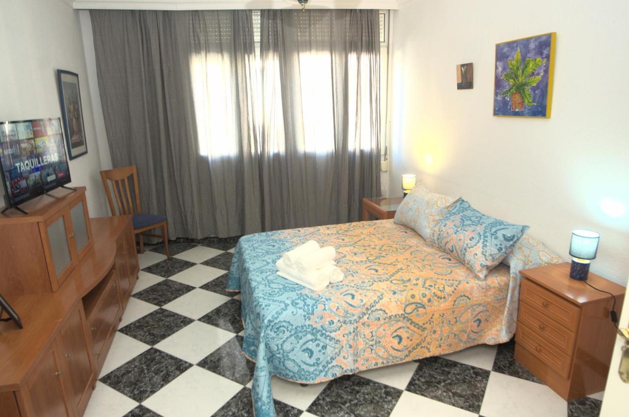 Habitacion En El Corazon Del Centro De Malaga Ngoại thất bức ảnh